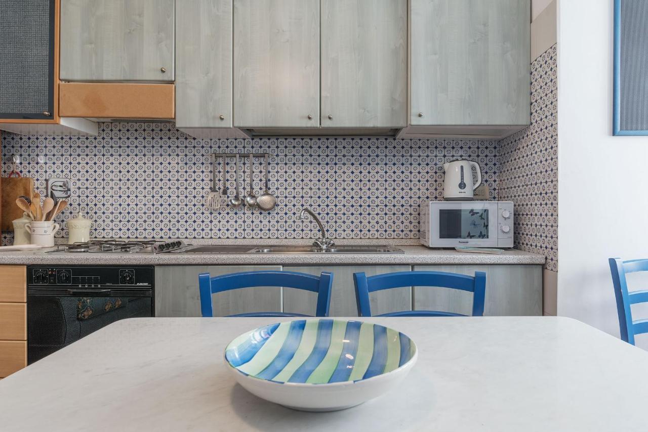 San Lorenzo Roomy Apartment Rom