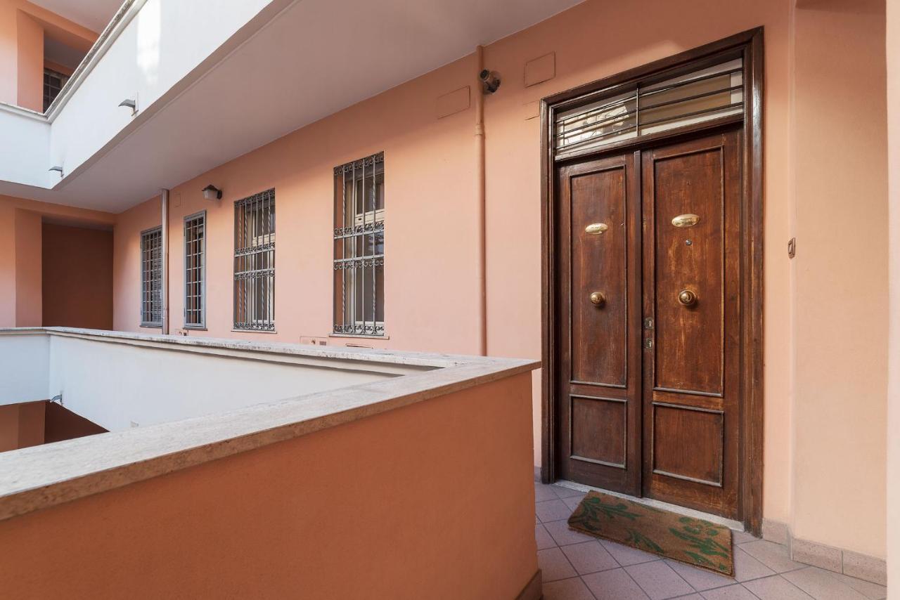 San Lorenzo Roomy Apartment
